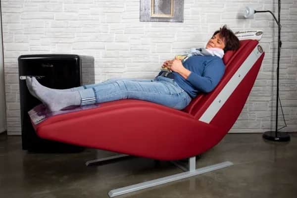 Allgäuer Massagetechnik Massageliege Vitalia "Senior"